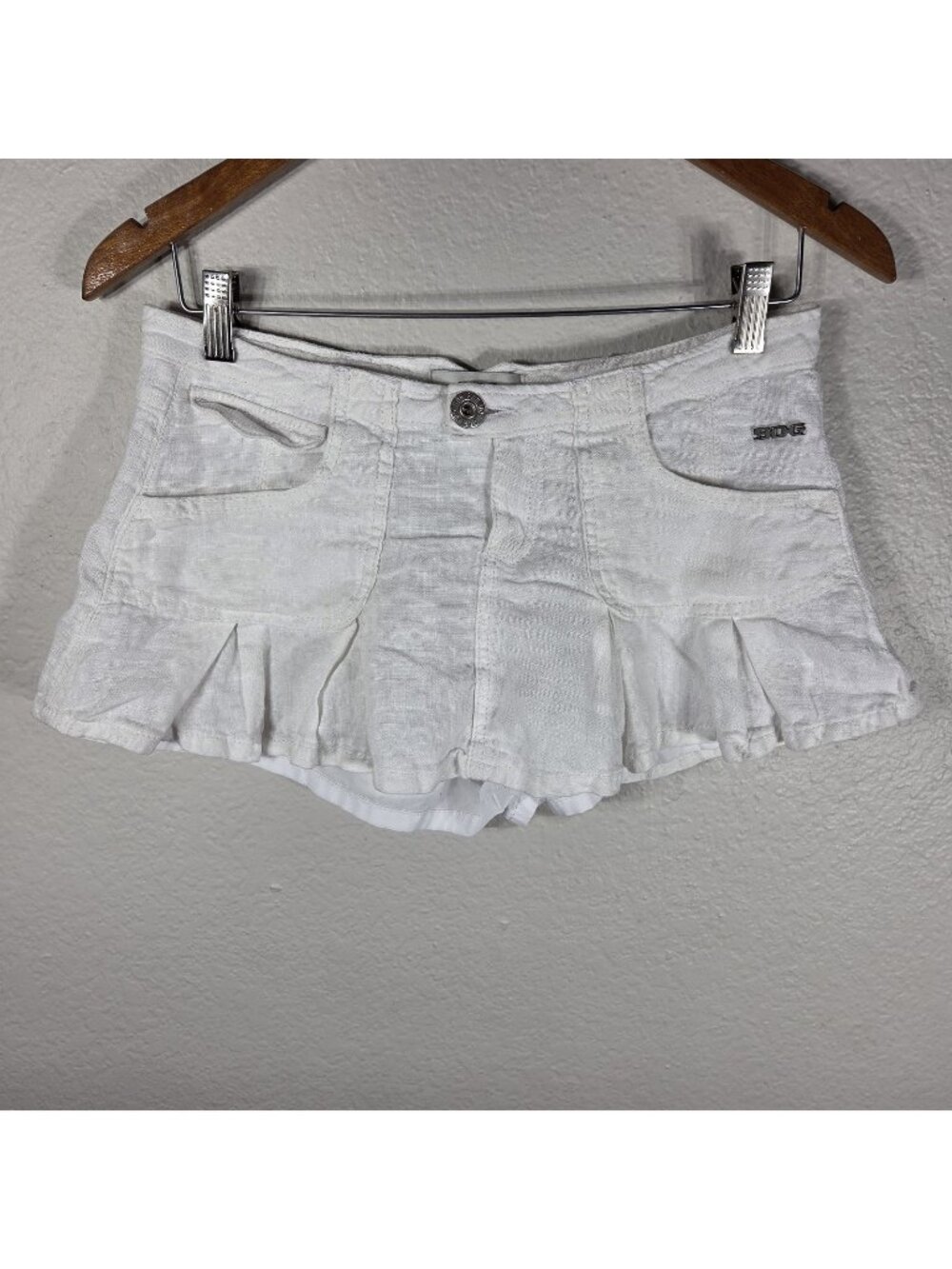 BDG Urban Outfitters Ruby Skort White Linen Pleated Mini Size S Patch Pockets